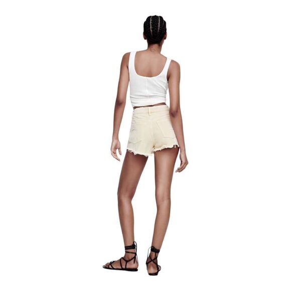 ZARA | Ecru | STRAIGHT CUT SHORTS - Picture 8 of 11